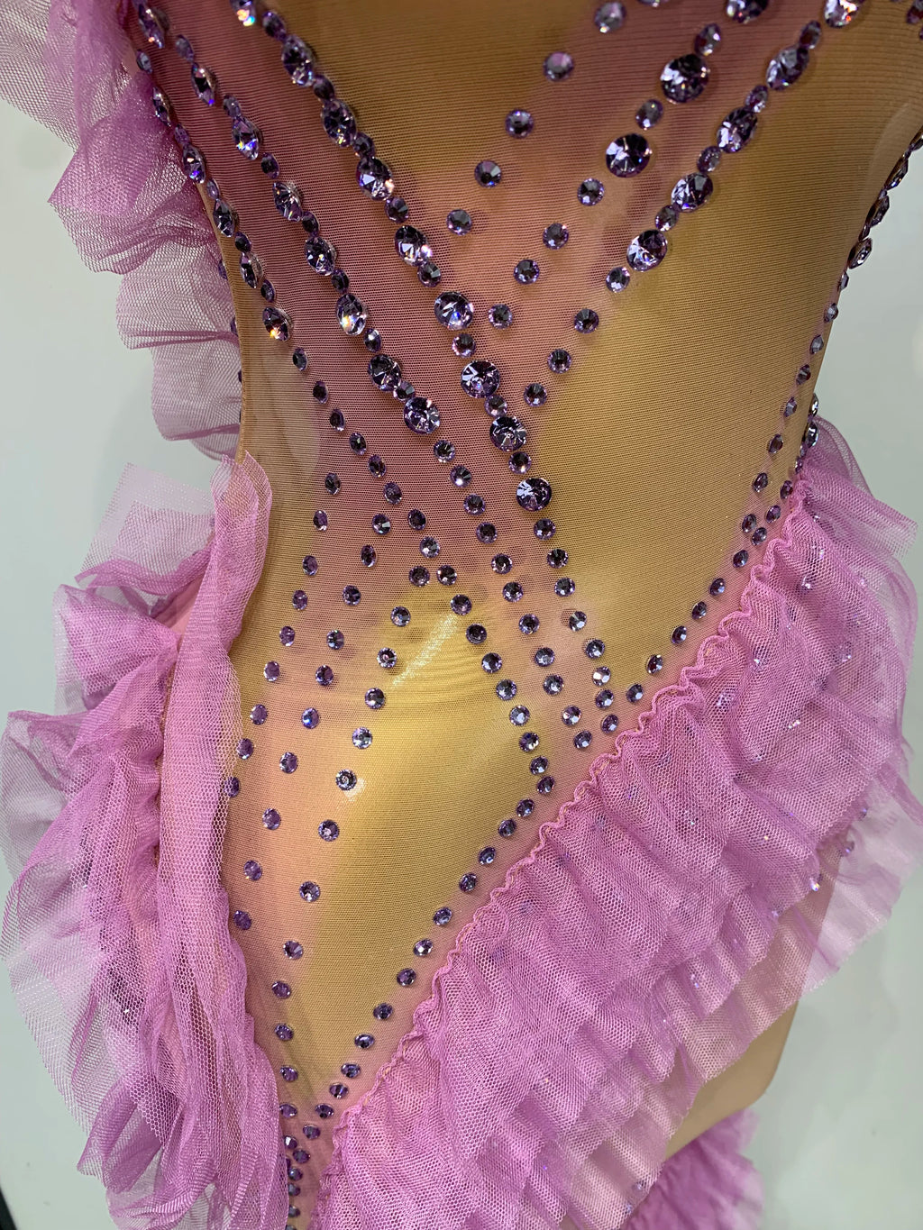 Women Sexy Mesh Ruffles Sparkly Diamonds Bodycon Maxi Long Dress Evening Party Costume Bar Nightclub Stage Performance Outfit