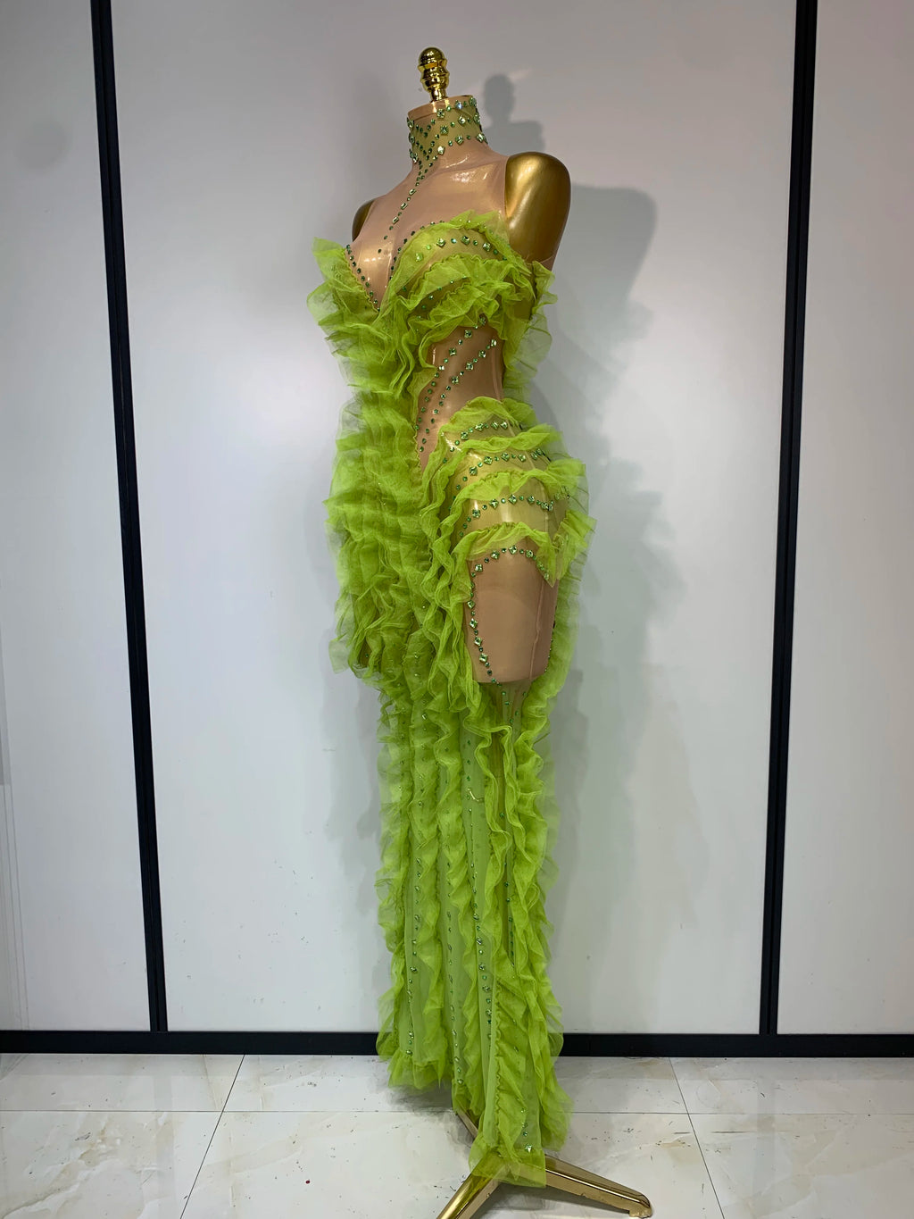 Women Sexy Mesh Ruffles Sparkly Diamonds Bodycon Maxi Long Dress Evening Party Costume Bar Nightclub Stage Performance Outfit