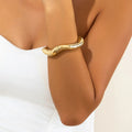 IngeSight.Z Exaggerated Chunky Heavy Metal Buckle Choker Necklace for Women Punk Gold Color Twisted Short Choker Party Jewelry